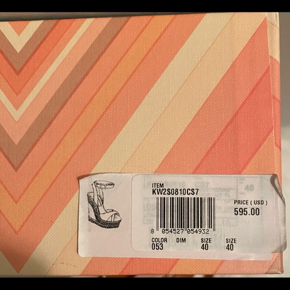 Valentino Garavani Espadrille Wedge Sandals - Picture 13 of 17